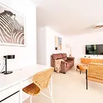 Lejlighed Stunning Bungalow, Pool, Terrace, Beach! Se12 Costa Adeje (Tenerife)
