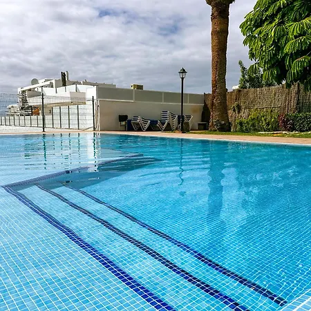 Stunning Bungalow, Pool, Terrace, Beach! Se12 Lejlighed